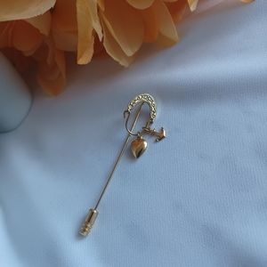 Vintage Gold Anchor and Heart Brooch